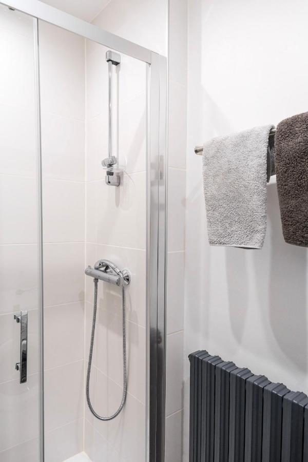 דירות בנרס-דה-ביגור Studio Neuf, Charme De L'Ancien, Avec Balcon - 3 Etoiles, 4 Diamants מראה חיצוני תמונה